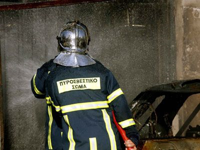 Φωτιά σε ταβέρνα στη Θεσσαλονίκη