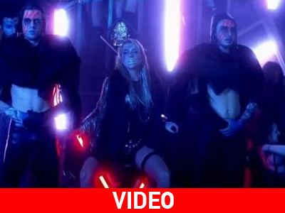 Δεύτερο video clip για το ίδιο τραγούδι