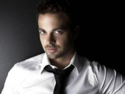 Σε τι δεν μπορεί να αντισταθεί ο Ηλίας Βρεττός;