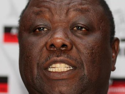 Διεθνείς πιέσεις για άμεση λύση των προβλημάτων στη Ζιμπάμπουε