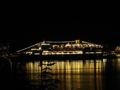 Απέπλευσε το «Νήσος Μύκονος»