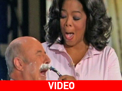Η Oprah σε ρόλο κουρέα