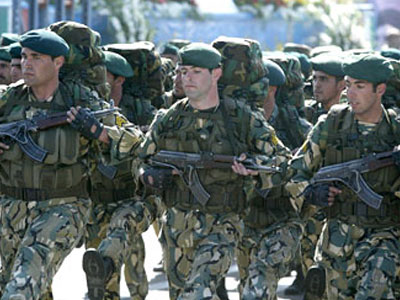 Ασκήσεις θωράκισης αρχίζει ο ιρανικός στρατός