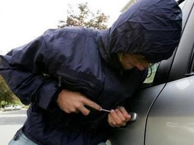 Αποπειράθηκαν να διαρρήξουν ενοικιαζόμενο αυτοκίνητο Αποπειράθηκαν να διαρρήξουν ενοικιαζόμενο αυτοκίνητο