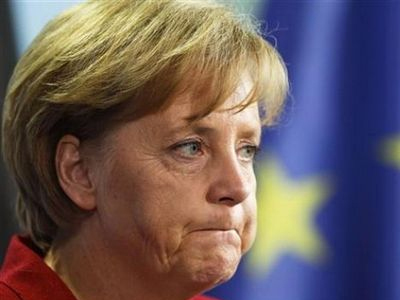 Τρίζει η καρέκλα της Μέρκελ Τρίζει η καρέκλα της Μέρκελ