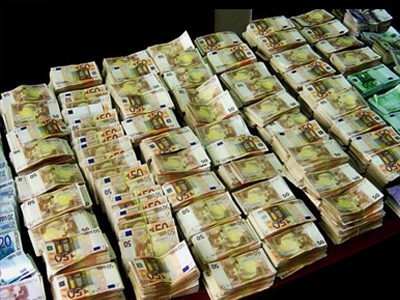 Οι ληστείες εκτίναξαν στα ύψη τους τραπεζικούς τους λογαριασμούς