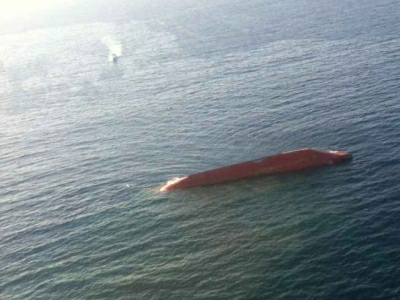 Συνεχίζεται η επιχείρηση ρυμούλκησης του «Erol senkaya» Συνεχίζεται η επιχείρηση ρυμούλκησης του «Erol senkaya»