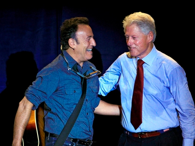 Μπιλ Κλίντον & Μπρους Σπρίνγκστιν στηρίζουν τον Ομπάμα Μπιλ Κλίντον & Μπρους Σπρίνγκστιν στηρίζουν τον Ομπάμα