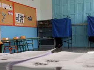 Κλειστά τα σχολεία σήμερα και την Δευτέρα Κλειστά τα σχολεία σήμερα και την Δευτέρα