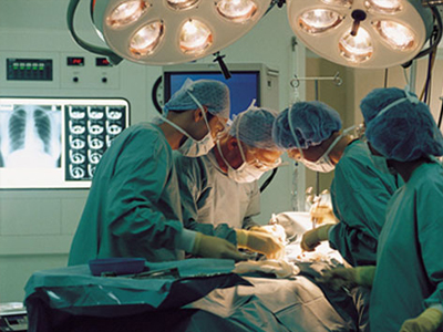 Παλεύει να κρατηθεί στη ζωή