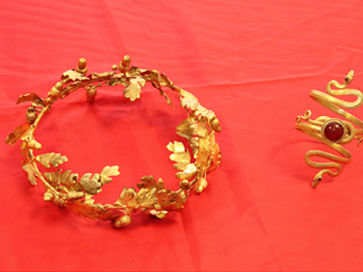 Σύλληψη για αρχαιοκαπηλία στη Θεσσαλονίκη Σύλληψη για αρχαιοκαπηλία στη Θεσσαλονίκη