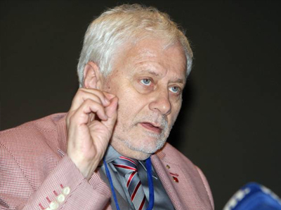 Επίτιμος διδάκτορας του Παν/μιου Μακεδονίας ο Φρ. Σνάιντερ