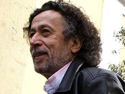 Η εκπομπή του Μάκη από την τηλεόραση – ραδιόφωνο της «Ζούγκλας» Η εκπομπή του Μάκη από την τηλεόραση – ραδιόφωνο της «Ζούγκλας»