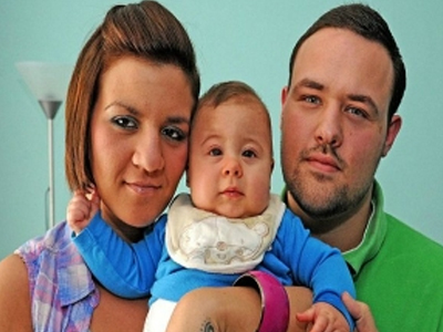 Έσωσε το παιδί της μέσω του  Facebook