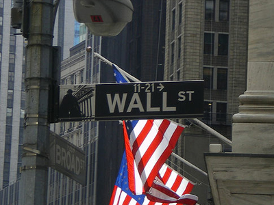 Μεικτή εικόνα στην Wall Street