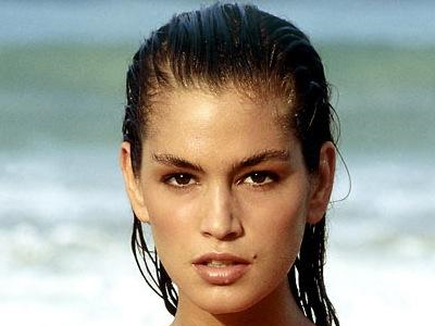 Στο δικαστήριο ο εκβιαστής της Cindy Crawford