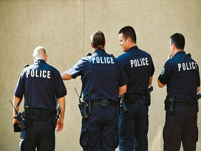 Μια του κλέφτη, δυο του κλέφτη…