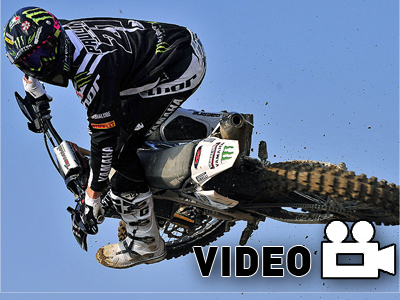 O Paulin δοκιμάζει το supercross