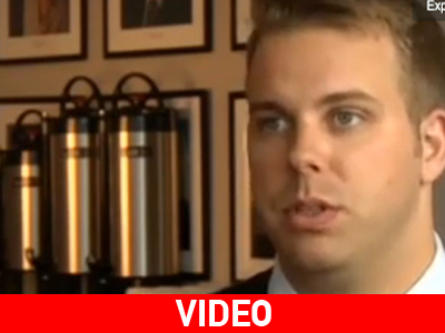 Παραπληγικός στάθηκε στα πόδια του