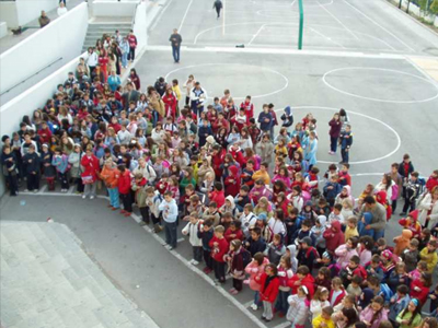 Επιστρέφουν στα θρανία σήμερα οι μαθητές