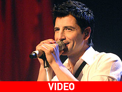 Ο Σάκης Ρουβάς στη Λάρνακα