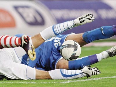 Ψηφίστηκε το ν/σ για την αντιμετώπιση της βίας στα γήπεδα