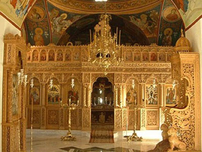 Ιερόσυλος έκλεβε τάματα