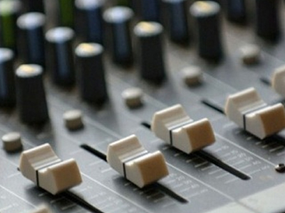 Έληξε η απεργία στους ραδιοσταθμούς NITRO και DERTI