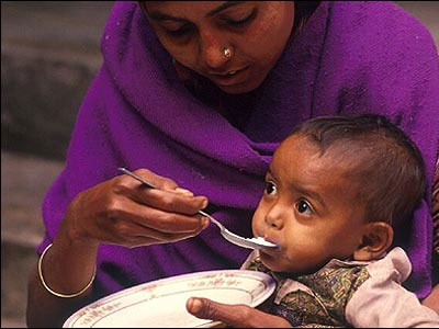 «Χάνονται» μικρά παιδιά εξαιτίας του υποσιτισμού