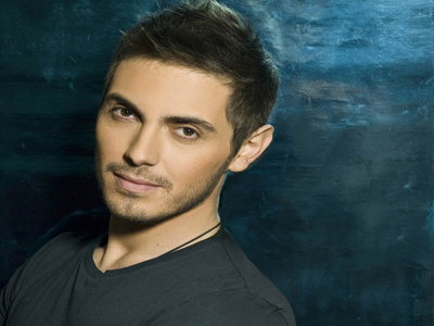 Ο Μιχάλης Χατζηγιάννης «Στη Σκιά των Βράχων 2012»