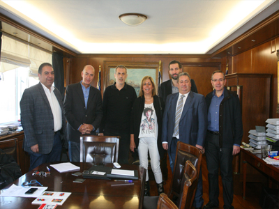 Με μέλη του Εμπορικού Συλλόγου συναντήθηκε ο Γ. Μώραλης