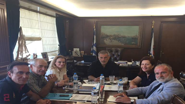 Συνάντηση Γ. Μώραλη με την Δήμαρχο Σαλαμίνας