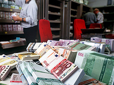 Ξεκινούν οι δανειοδοτήσεις με εγγύηση 70% του Δημοσίου