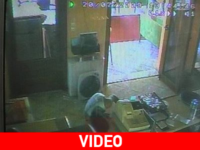 Video- σοκ: 10χρονος προσπαθεί να κλέψει κατάστημα στα Γιάννενα
