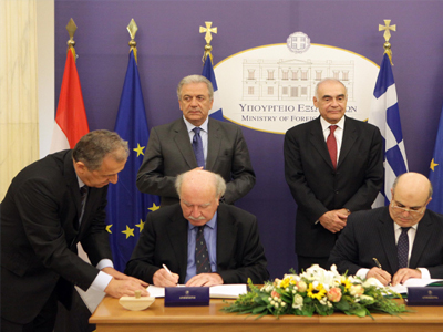 Μνημόνιο συνεργασίας μεταξύ ΟΛΠ και Λιμένα Αλεξάνδρειας