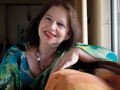 Η Ντόρα Μπακοπούλου στο Ωδείο Αθηνών