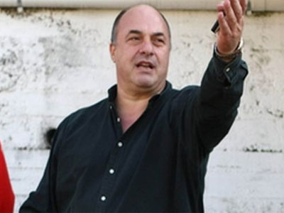 Μηνύσεις Μπέου σε Πατέρα και Κούγια