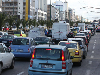 Αυξημένη κίνηση στην παραλιακή