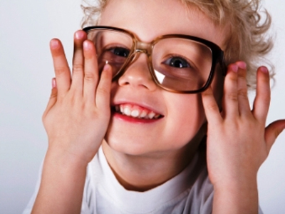 Το παιχνίδι εκτός σπιτιού προστατεύει από τη… μυωπία!