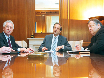 Σύσκεψη των πολιτικών αρχηγών τη Δευτέρα