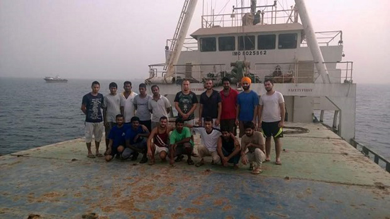 17 ναυτικοί εγκαταλελειμμένοι 8 μήνες στα Εμιράτα