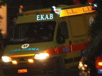 Βρέθηκε νεκρή γυναίκα στη μέση του δρόμου