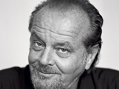 Τι ψάχνει στη Σαντορίνη ο Nicholson;