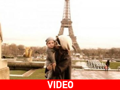 H Nicole Ritchie στον Πύργο του Άιφελ H Nicole Ritchie στον Πύργο του Άιφελ