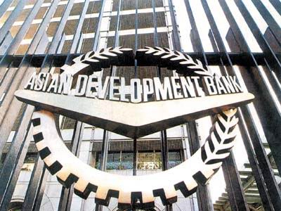 Δάνειο 2 δις δολαρίων στο Πακιστάν