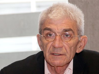 Δήμαρχος του μήνα ο Γιάννης Μπουτάρης Δήμαρχος του μήνα ο Γιάννης Μπουτάρης