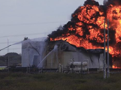 Βενεζουέλα: Κατασβέσθηκε η πυρκαγιά στο διυλιστήριο – Επιπτώσεις στην αγορά καυσίμων