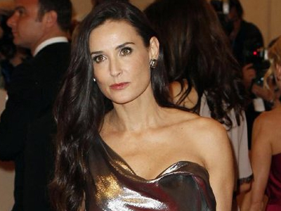 Έτοιμη για αποκαλύψεις η Demi Moore