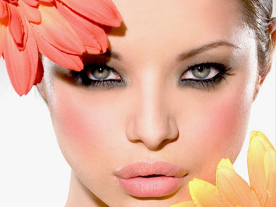 Πώς μπορείς να πετύχεις τα τέλεια smokey eyes