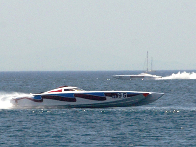 Σύγκρουση ταχύπλοων με δύο τραυματίες